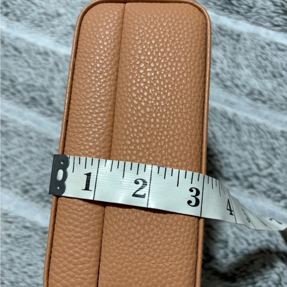 Taylor Madison Designs Jewelry box. - Picture 9 of 9